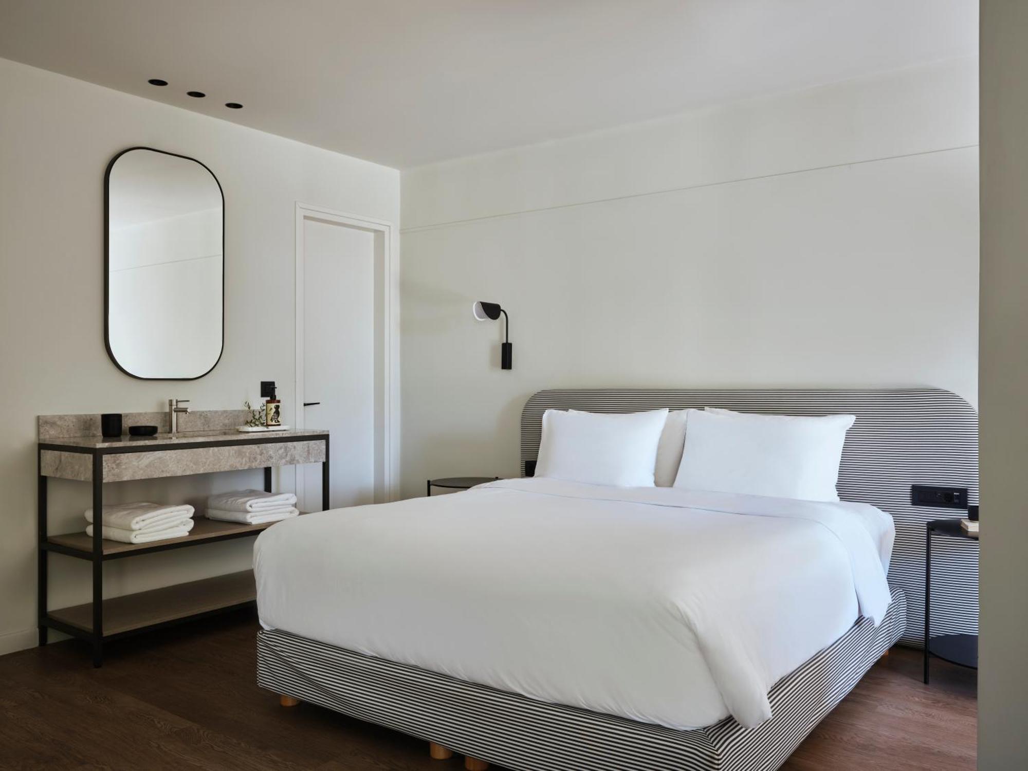 Doryssa Lithos Hotel ปีตาโกเรโย ภายนอก รูปภาพ