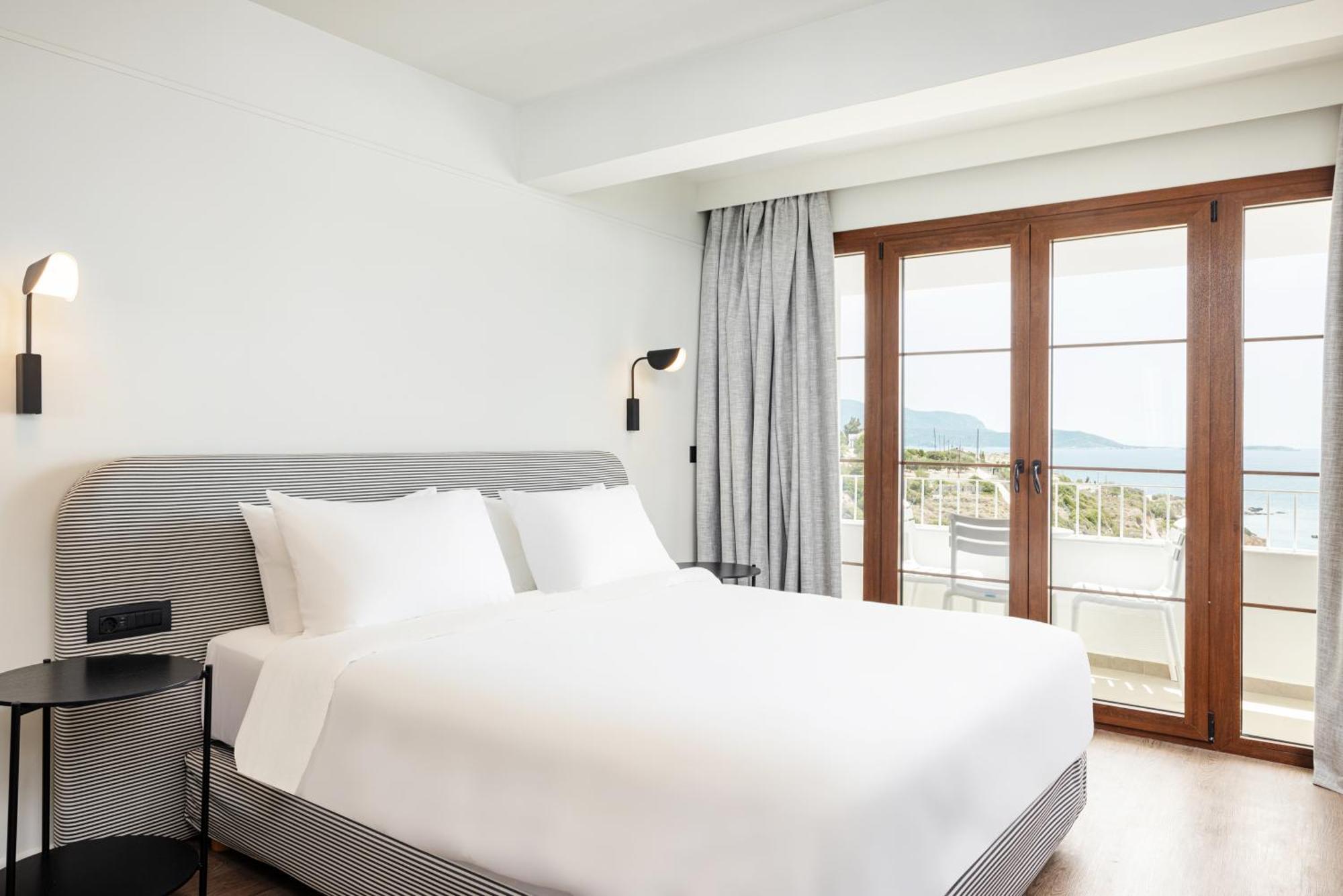 Doryssa Lithos Hotel ปีตาโกเรโย ภายนอก รูปภาพ