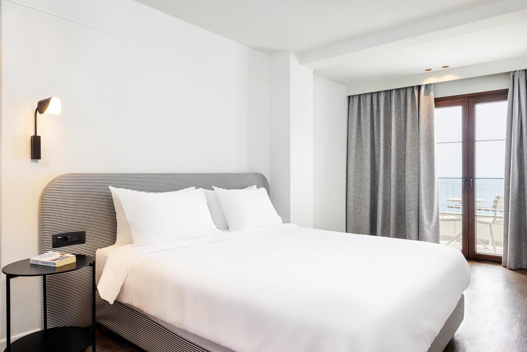 Doryssa Lithos Hotel ปีตาโกเรโย ภายนอก รูปภาพ