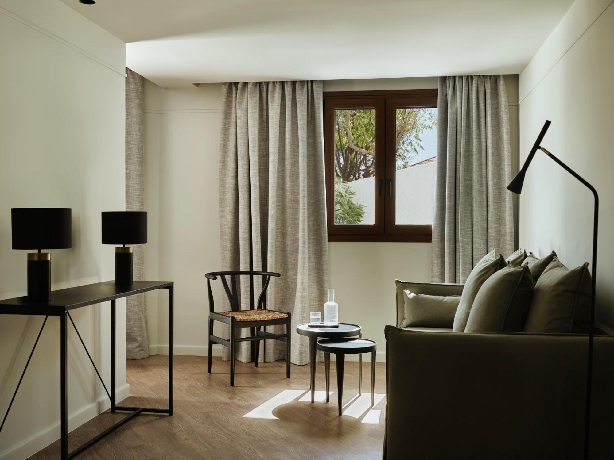 Doryssa Lithos Hotel ปีตาโกเรโย ภายนอก รูปภาพ